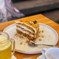 Imagine produs Homemade Carrot Cake.