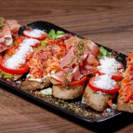 Imagine produs Mix bruschette(2 bruschete din fiecare sortiment)
